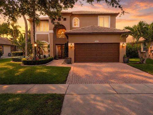 1532 Nw 133rd Ave, Pembroke Pines, FL, 33028-2744 | Card Image