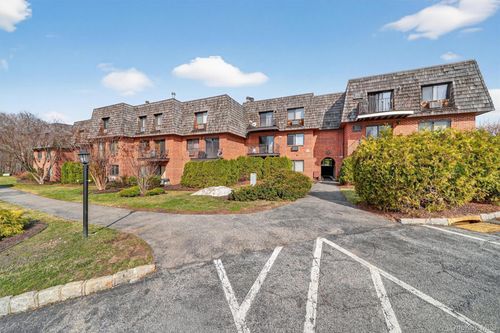 16-9 Briarcliff Drive S, Ossining, NY, 10562 | Card Image