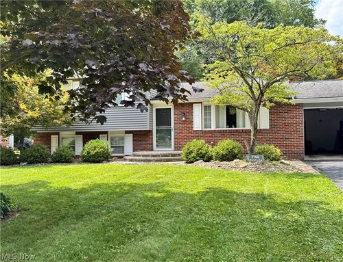 7763 Raglan Dr Ne, Warren, OH, 44484-1435 | Card Image