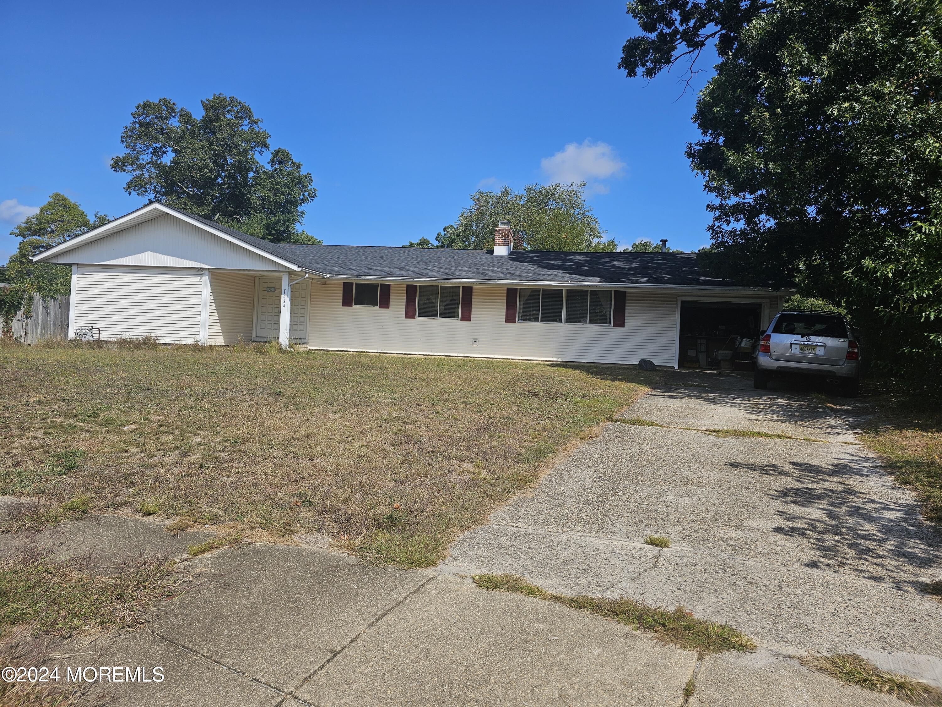 Zircon Dr, Toms River, NJ 08753