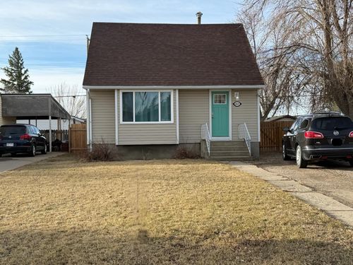 4812 57 Ave, Taber, AB, T1G1E4 | Card Image