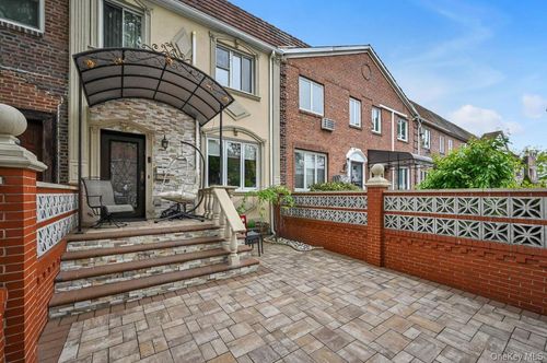 144-36 73rd Ave, Flushing, NY, 11367 | Card Image