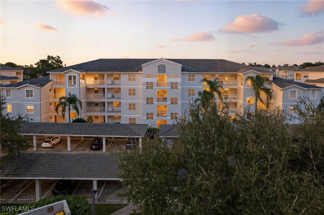 Residential in Naples 5