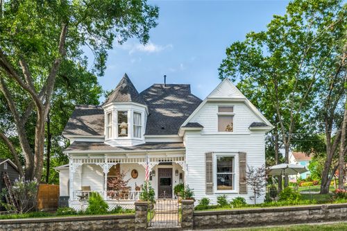 805 Howell St, Mckinney, TX, 75069-4502 | Card Image