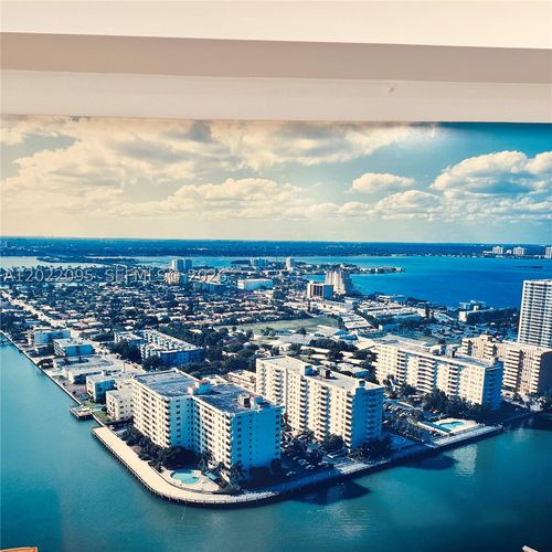 7r-7501 E Treasure Dr, North Bay Village, FL, 33141-4378 | Card Image