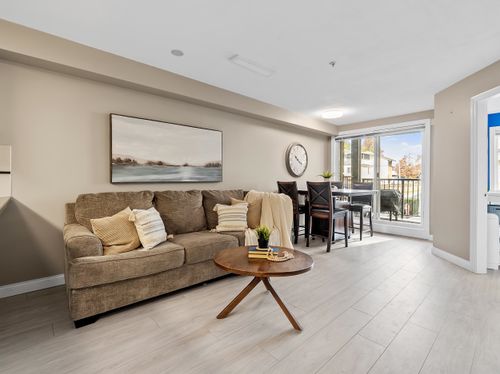 105-19939 55a Ave, Langley, BC, V3A3X4 | Card Image