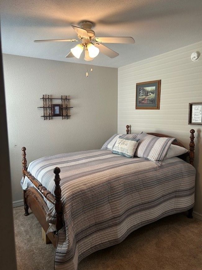 Guest Bedroom | Image 12