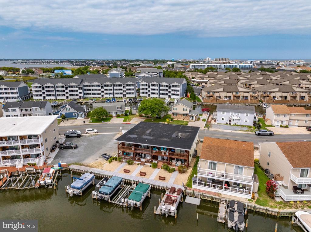 Residential in OCEAN CITY 3
