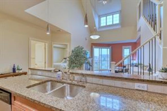 3406 - 15 Sunset Sq, Condo with 2 bedrooms, 2 bathrooms and 2 parking in Cochrane AB | Image 11
