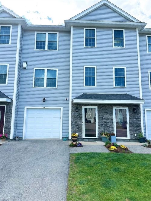 b-2 Starfish Way, Salisbury, MA, 01952 | Card Image