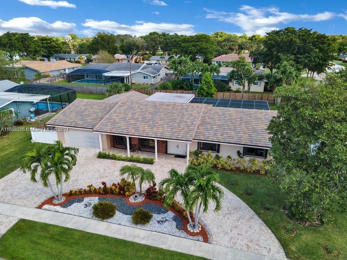 75th Ter, Plantation, FL 33317