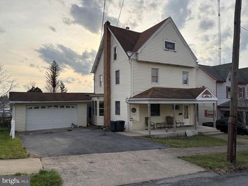 219 S Front St, PHILIPSBURG, PA, 16866-2211 | Card Image