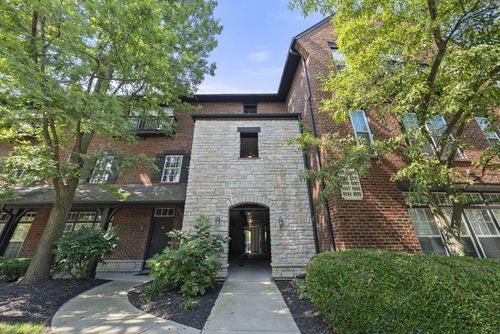 6273 Craughwell Ln, Dublin, OH, 43017-3471 | Card Image