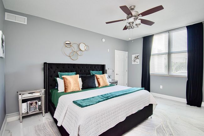 APT-623 - 804 E Windward Way, Condo with 2 bedrooms, 2 bathrooms and null parking in Lantana FL | Image 11