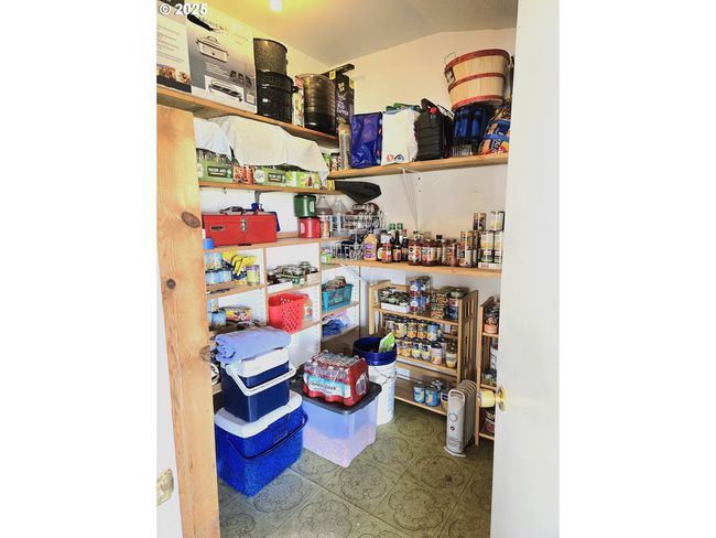 401 Main St, House other with 3 bedrooms, 2 bathrooms and 1 parking in Unity OR | Image 19