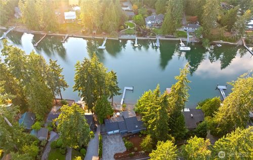 8812 86th Ave Nw, Gig Harbor, WA, 98332-6752 | Card Image