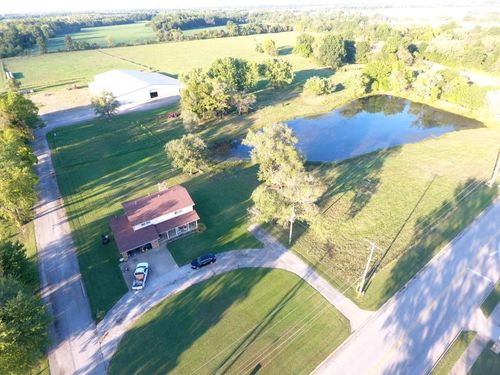 531 E Mckay St, Frontenac, KS, 66763-4022 | Card Image