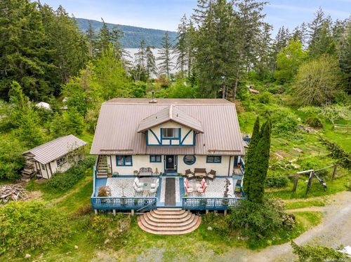 9510 Mcfarlane Rd, Denman Island, BC, V0R1T0 | Card Image