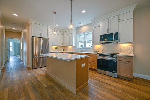 b-12 Meadowview Lane, Salisbury, MA, 01952 | Card Image