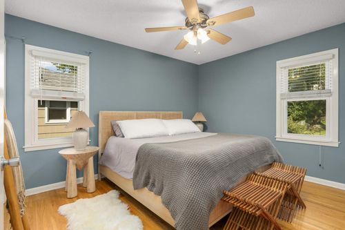 1611 Oregon Ave S, Saint Louis Park, MN, 55426-2034 | Card Image