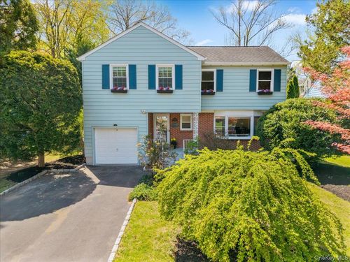 146 Hunter Ave, Sleepy Hollow, NY, 10591-1315 | Card Image