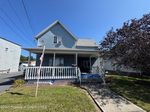 1126 Main St, Peckville, PA, 18452-2003 | Card Image