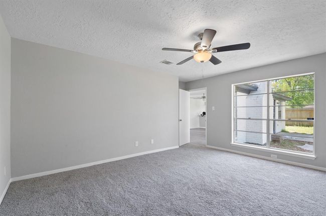 23838 English Oak Dr, House other with 3 bedrooms, 2 bathrooms and 2 parking in Spring TX | Image 18