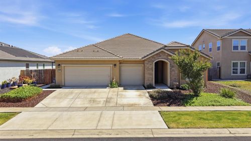 1070 Hacienda Dr, Plumas Lake, CA, 95961-9125 | Card Image