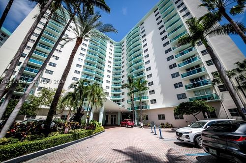 5a-3801 S Ocean Dr, Hollywood, FL, 33019-2977 | Card Image