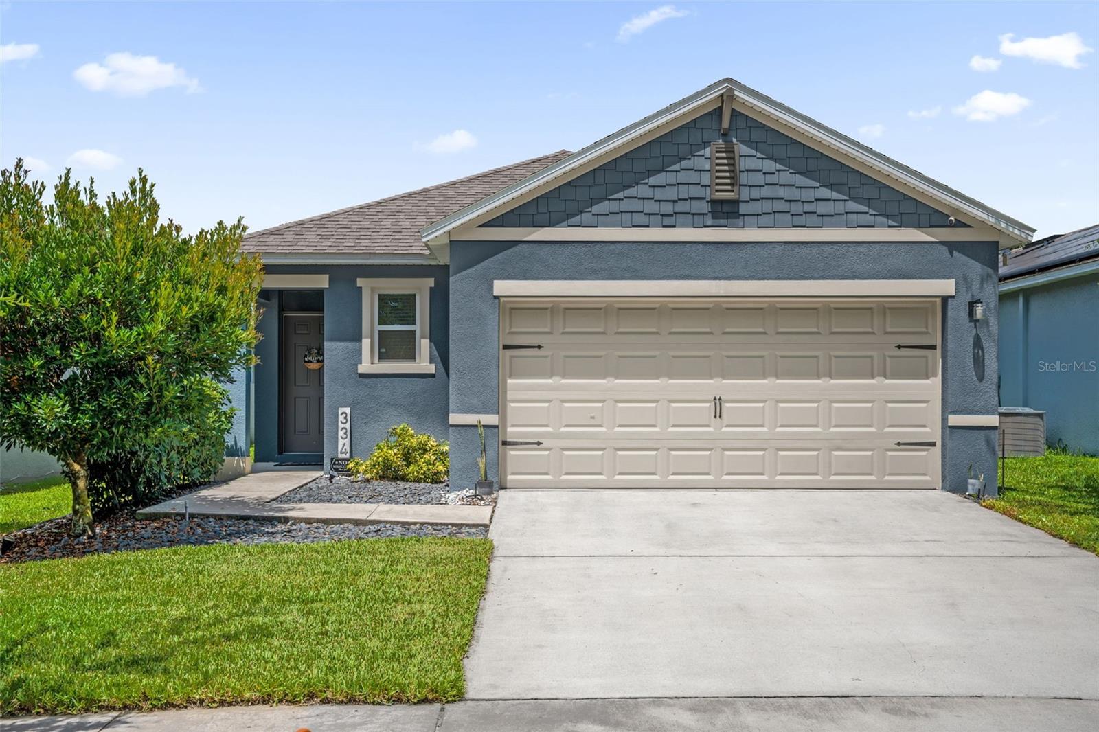 Residential in DELAND