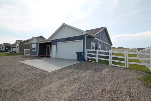 506 Mountain View Dr, Cascade, MT, 59421-8551 | Card Image