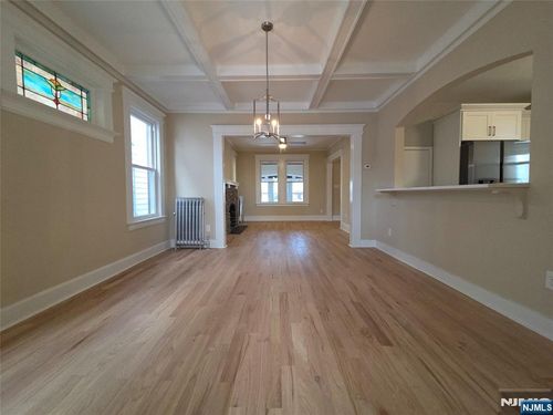 58 High St, Belleville, NJ, 07109-3258 | Card Image