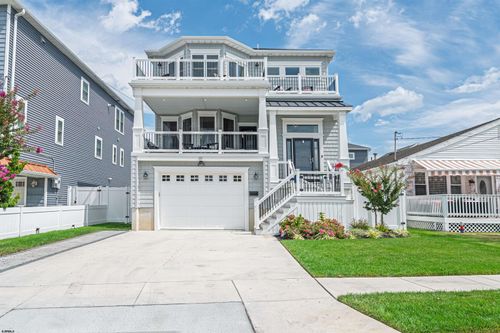 111 Hamilton Pl, Brigantine, NJ, 08203-3434 | Card Image