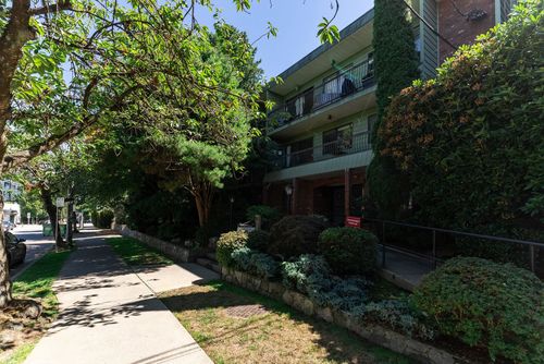 342-1844 W 7th Ave, Vancouver, BC, V6J1S8 | Card Image