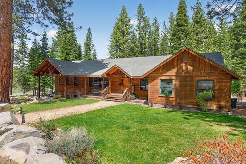 10473 The Strand, Truckee, CA, 96161 | Card Image