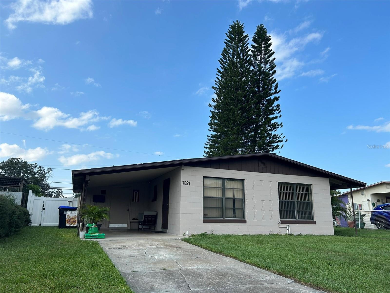 Acadian Dr, Orlando, FL 32822