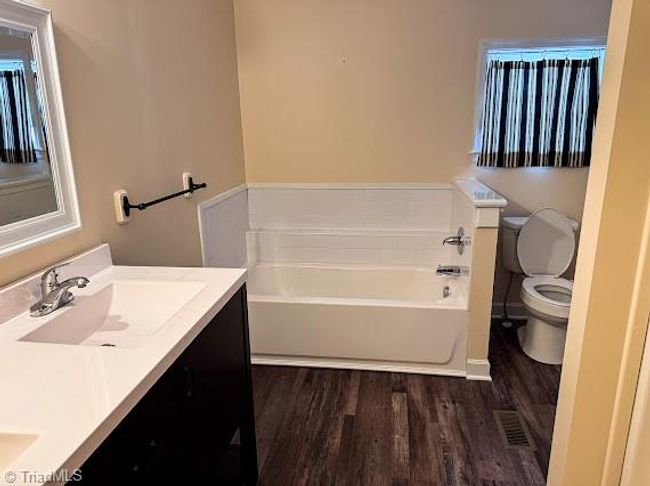 277 Clover Ln, House other with 3 bedrooms, 2 bathrooms and null parking in Mount Airy NC | Image 10