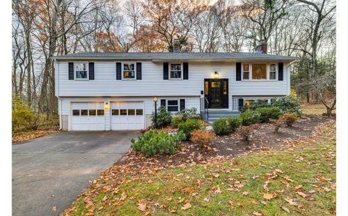 3 Minister Brook Dr, Weatogue, CT, 06089-9723 | Card Image