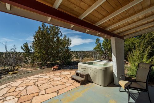 6445 Vooscane Ave, Cochiti Lake, NM, 87083-6001 | Card Image