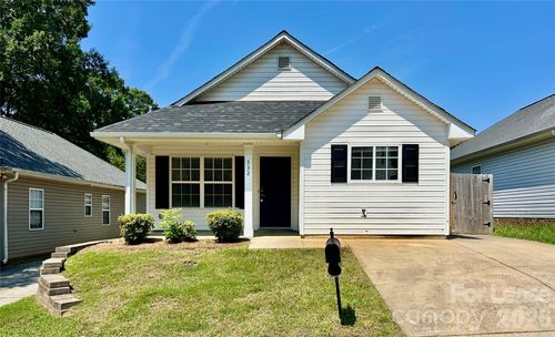 332 Cassidy Ln, Mooresville, NC, 28115-2483 | Card Image