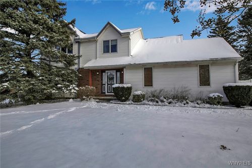 2 Sunshine Drive, Amherst, NY, 14228 | Card Image