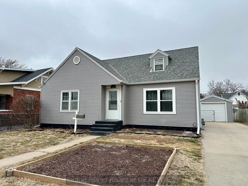 1606 W 7th St, Hastings, NE, 68901-4338 | Card Image