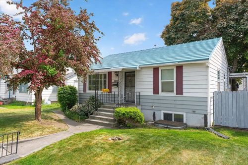 2223 W Broad Ave, Spokane, WA, 99205-5673 | Card Image