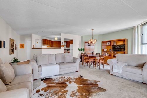 803-22 Marilyn Dr, Guelph, ON, N1H7T1 | Card Image