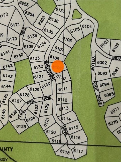 595 Wake Robin Dr, Big Canoe, GA, 30143 | Card Image