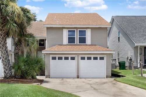 416 Marina Dr, Slidell, LA, 70458-9204 | Card Image