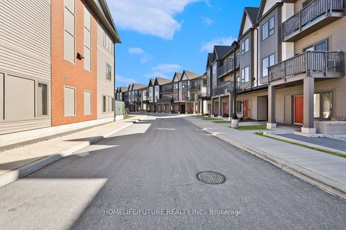 515-2635 William Jackson Dr, Pickering, ON, L1X0L3 | Card Image