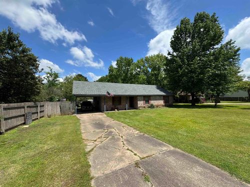 8 Helen St, Ward, AR, 72176-9269 | Card Image