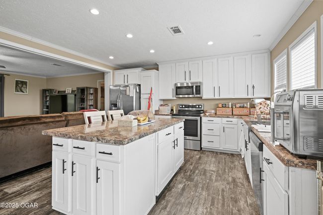 2822 Hwy Yy, House other with 3 bedrooms, 2 bathrooms and null parking in LaRussell MO | Image 25