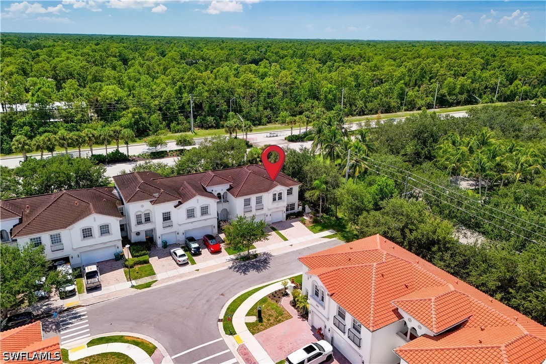 Residential in Naples 2
